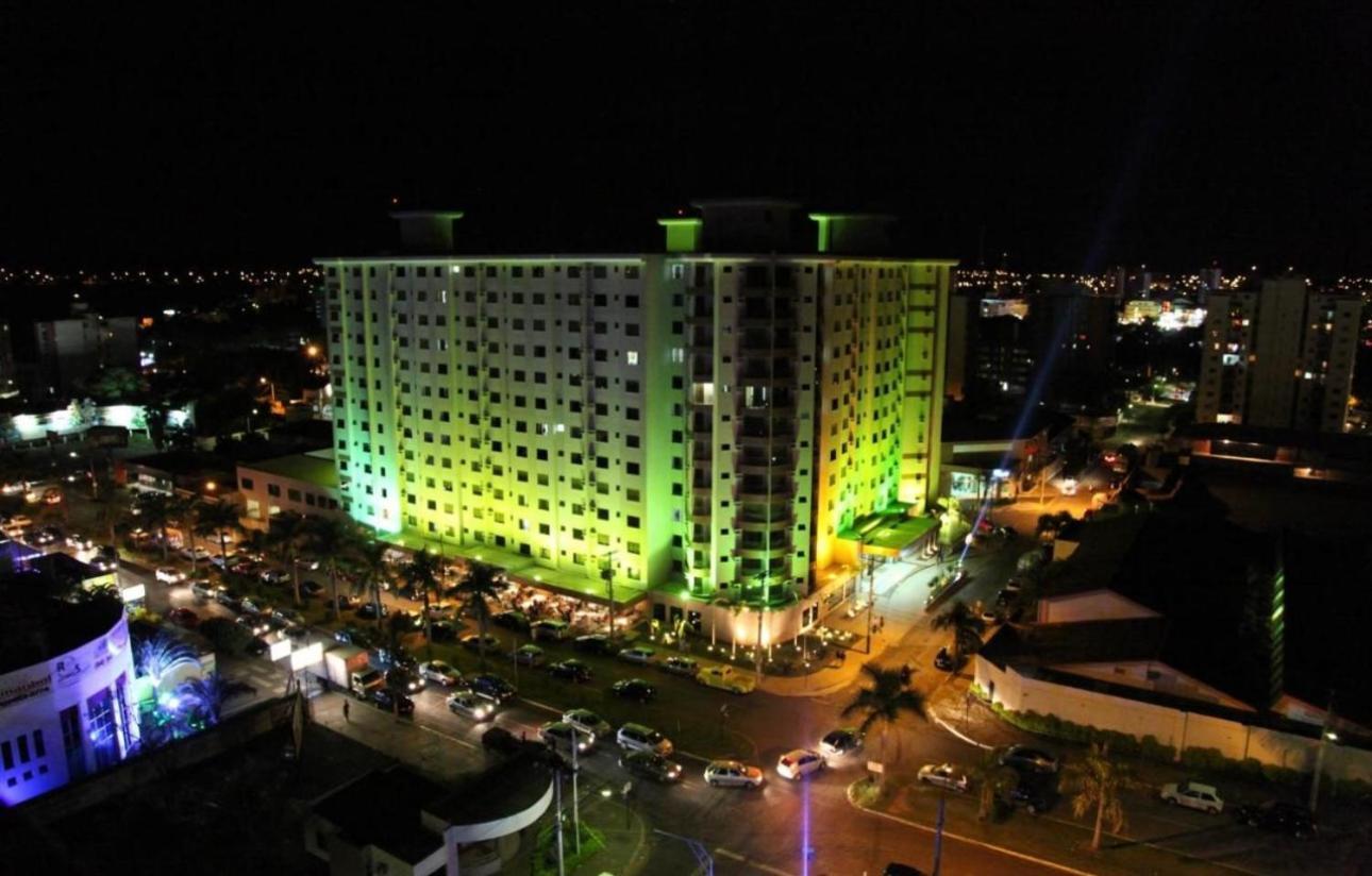 Prive Boulevard Caldas Novas Exterior foto
